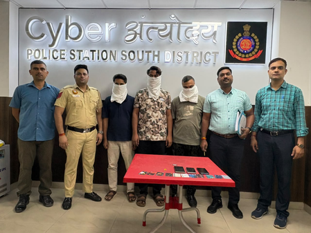Delhi Police busts APK-based cyber fraud syndicate, three arrested in Ahmedabad (Photo: Brijeshkumar Rameshbhai Prajapati, Ahmedabad)